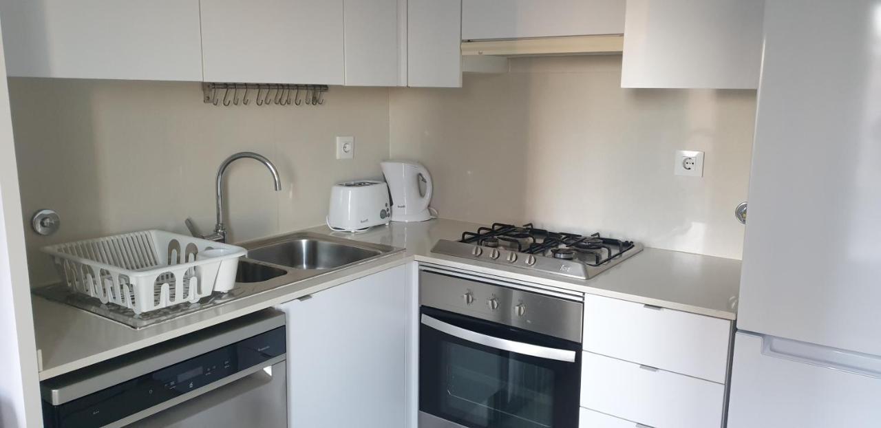 5Min Walk From Subway Station & Free Parking Apartment ลิสบอน ภายนอก รูปภาพ